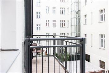 Bearlincity Apartments - City Center West Берлин Екстериор снимка